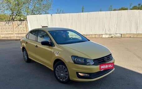Volkswagen Polo VI (EU Market), 2019 год, 675 000 рублей, 2 фотография