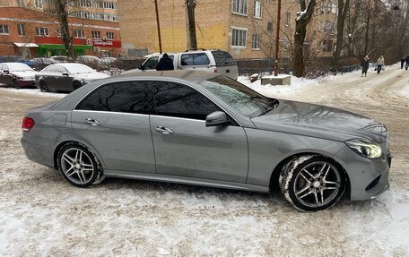 Mercedes-Benz E-Класс, 2013 год, 2 300 000 рублей, 3 фотография