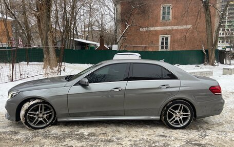 Mercedes-Benz E-Класс, 2013 год, 2 300 000 рублей, 2 фотография