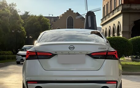 Nissan Altima VI (L34), 2022 год, 2 680 000 рублей, 13 фотография