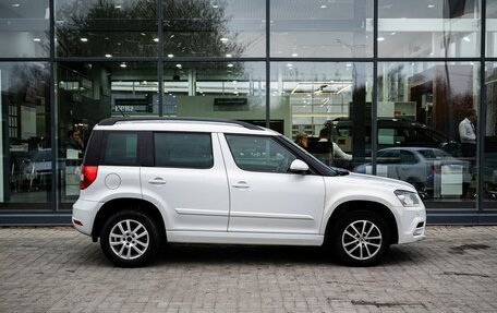 Skoda Yeti I рестайлинг, 2017 год, 1 320 000 рублей, 8 фотография