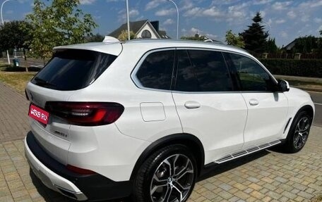 BMW X5, 2019 год, 4 800 000 рублей, 1 фотография