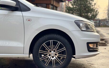 Volkswagen Polo VI (EU Market), 2015 год, 850 000 рублей, 5 фотография