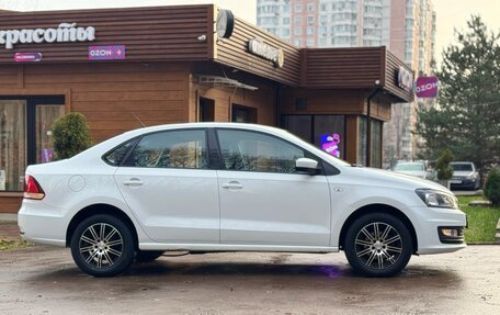 Volkswagen Polo VI (EU Market), 2015 год, 850 000 рублей, 4 фотография