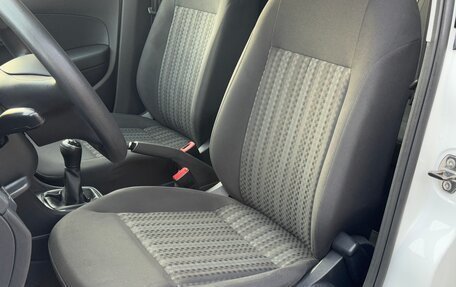 Volkswagen Polo VI (EU Market), 2015 год, 850 000 рублей, 16 фотография