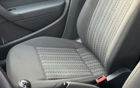 Volkswagen Polo VI (EU Market), 2015 год, 850 000 рублей, 18 фотография