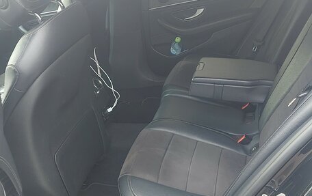 Mercedes-Benz E-Класс, 2021 год, 3 250 000 рублей, 8 фотография