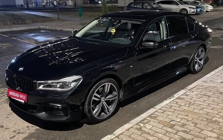 BMW 7 серия, 2017 год, 3 400 000 рублей, 2 фотография