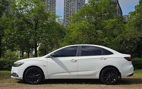 Chevrolet Monza, 2021 год, 1 090 010 рублей, 2 фотография