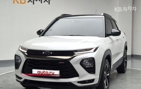 Chevrolet TrailBlazer, 2022 год, 1 360 000 рублей, 2 фотография