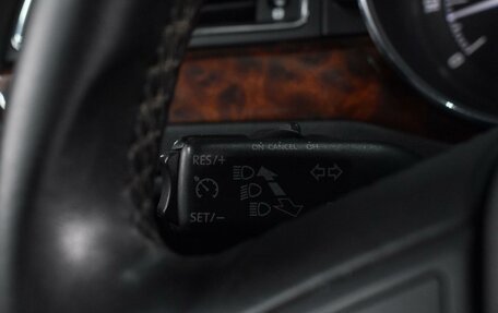 Skoda Superb III рестайлинг, 2010 год, 999 000 рублей, 18 фотография