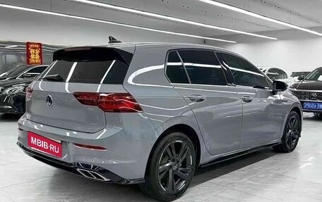 Volkswagen Golf VIII, 2022 год, 1 630 000 рублей, 4 фотография