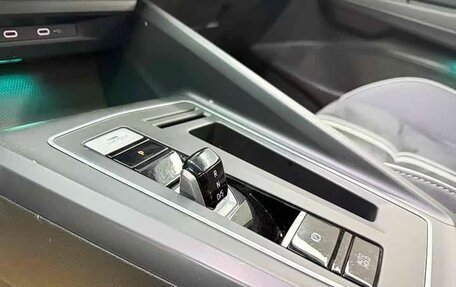 Volkswagen Golf VIII, 2022 год, 1 630 000 рублей, 19 фотография