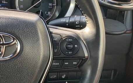 Toyota Harrier, 2020 год, 2 380 000 рублей, 15 фотография