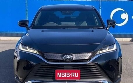 Toyota Harrier, 2020 год, 2 380 000 рублей, 3 фотография