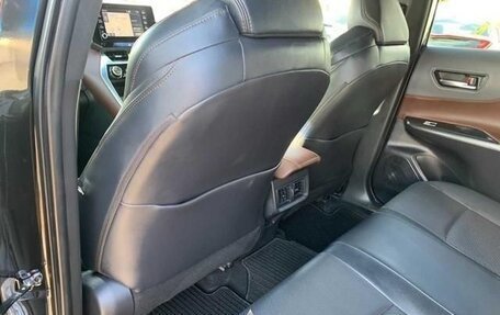 Toyota Harrier, 2020 год, 2 380 000 рублей, 24 фотография