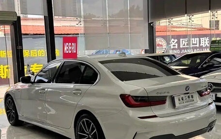 BMW 3 серия, 2022 год, 2 800 013 рублей, 4 фотография