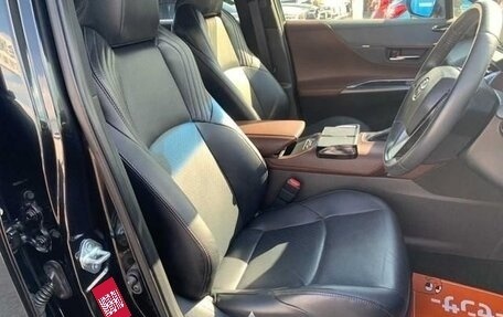 Toyota Harrier, 2020 год, 2 380 000 рублей, 21 фотография