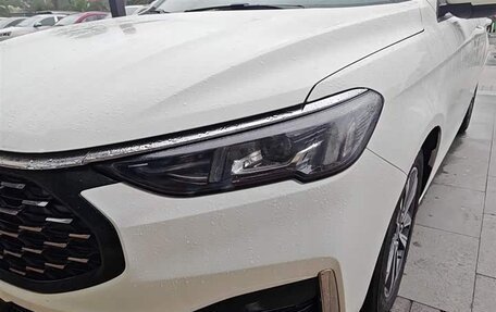 Ford Escort, 2021 год, 1 270 010 рублей, 4 фотография