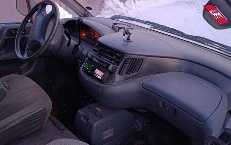 Toyota Previa II, 1995 год, 530 000 рублей, 8 фотография