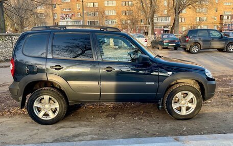 Chevrolet Niva I рестайлинг, 2018 год, 815 000 рублей, 7 фотография