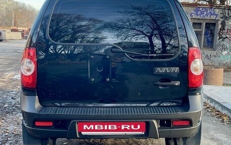 Chevrolet Niva I рестайлинг, 2018 год, 815 000 рублей, 6 фотография