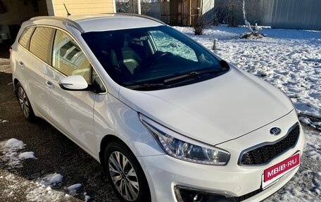 KIA cee'd III, 2016 год, 1 480 000 рублей, 2 фотография