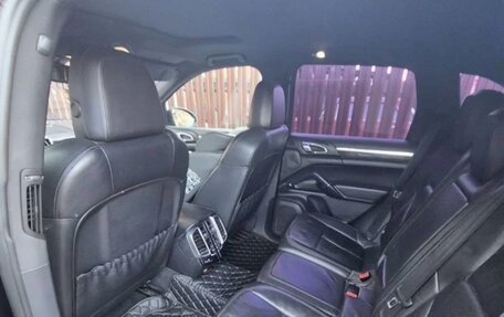 Porsche Cayenne III, 2010 год, 2 390 000 рублей, 2 фотография