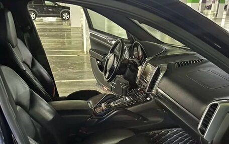 Porsche Cayenne III, 2010 год, 2 390 000 рублей, 3 фотография