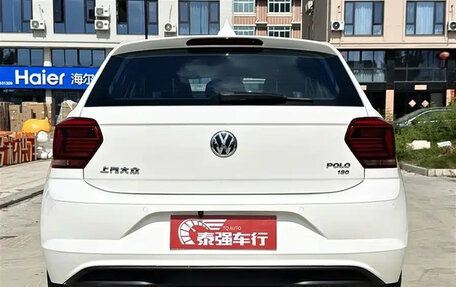 Volkswagen Polo, 2021 год, 1 200 000 рублей, 4 фотография