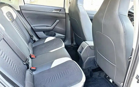 Volkswagen Polo, 2021 год, 1 200 000 рублей, 10 фотография