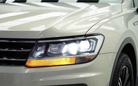 Volkswagen Tiguan II, 2021 год, 1 800 300 рублей, 6 фотография