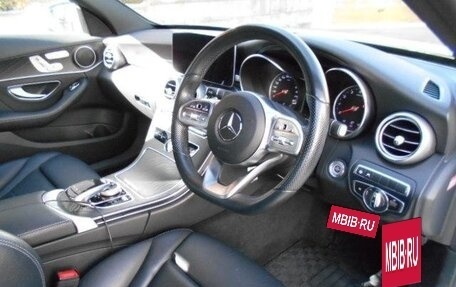 Mercedes-Benz C-Класс, 2019 год, 1 802 000 рублей, 9 фотография