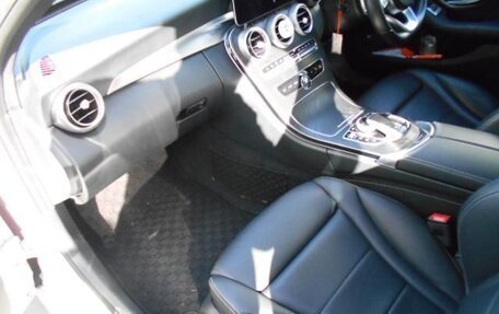 Mercedes-Benz C-Класс, 2019 год, 1 802 000 рублей, 20 фотография