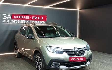 Renault Sandero II рестайлинг, 2022 год, 1 349 000 рублей, 3 фотография