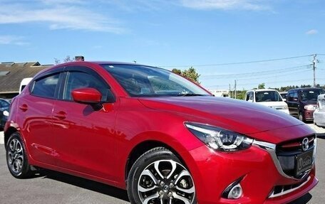 Mazda Demio IV, 2015 год, 698 000 рублей, 2 фотография