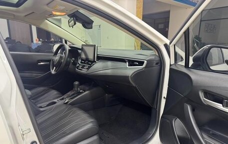 Toyota Corolla, 2022 год, 1 220 300 рублей, 7 фотография