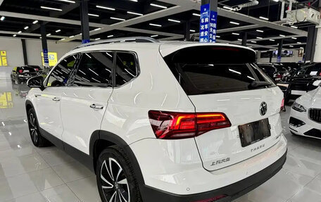 Volkswagen Tharu, 2022 год, 1 975 213 рублей, 2 фотография