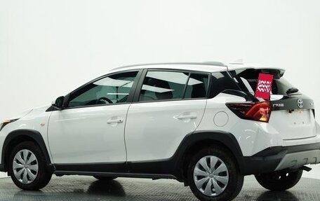 Toyota Yaris XP150 рестайлинг, 2022 год, 920 300 рублей, 3 фотография