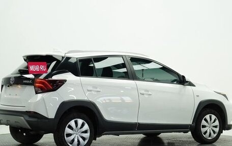 Toyota Yaris XP150 рестайлинг, 2022 год, 920 300 рублей, 4 фотография