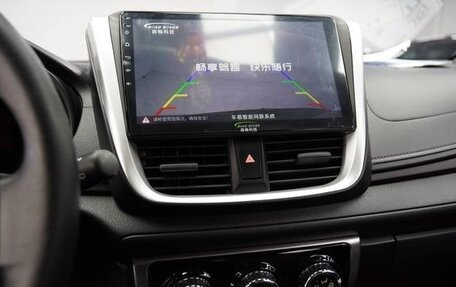 Toyota Yaris XP150 рестайлинг, 2022 год, 920 300 рублей, 15 фотография