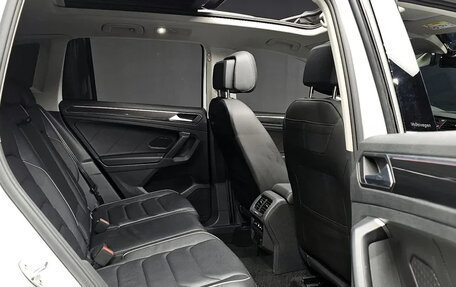 Volkswagen Tiguan II, 2022 год, 2 580 500 рублей, 10 фотография