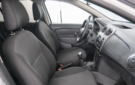 Renault Logan II, 2020 год, 789 000 рублей, 12 фотография