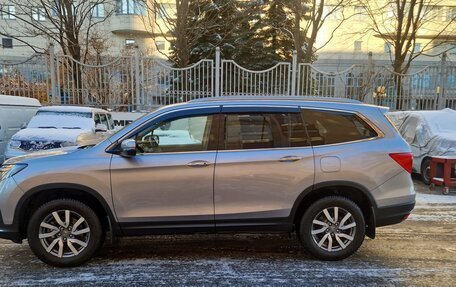 Honda Pilot III рестайлинг, 2019 год, 5 100 000 рублей, 3 фотография