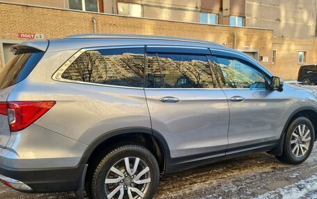 Honda Pilot III рестайлинг, 2019 год, 5 100 000 рублей, 7 фотография