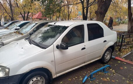 Renault Logan I, 2014 год, 150 000 рублей, 2 фотография