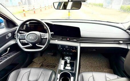 Hyundai Elantra, 2021 год, 1 250 010 рублей, 8 фотография