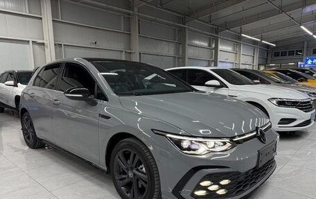 Volkswagen Golf VIII, 2022 год, 1 460 500 рублей, 3 фотография