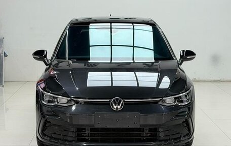 Volkswagen Golf VIII, 2022 год, 1 480 500 рублей, 2 фотография