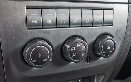 ЛуАЗ Patriot, 2015 год, 929 000 рублей, 17 фотография